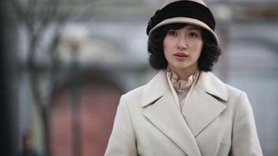曾出演过韩剧《白色巨塔》的女演员金宝京与癌症抗争多年，在2日不幸传出了逝世的消息，得年44岁。