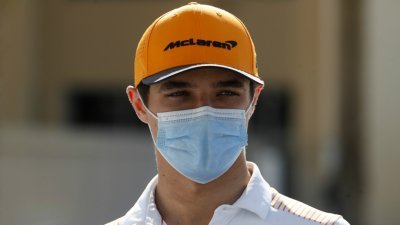 F1新星、迈凯轮车手诺里斯称自己在迪拜度假时失去味觉和嗅觉，进行新冠检测后才发现确诊染疫。
