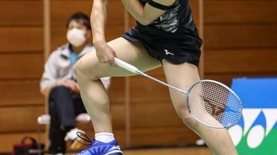 2年前转为职业球员的前女单世界冠军奥原希望（图），是桃田贤斗确诊、日本退出3站泰羽赛风波的“最大受害者“。
