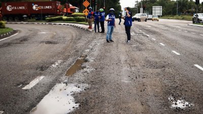 巴西古当大道损坏问题至今未获改善。