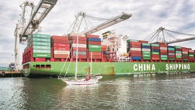 2020年中国货物贸易进出口总值32.16兆人民币，比2019年增长1.9%。