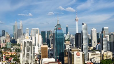 马来西亚中小企业商会（SAMENTA）于今年1月进行了一项“我国中小企现状”（State of our SMEs）的调查，结果显示54%的中小企业的销售额在2020年受到负面影响，只有30%的中小企业的销售额在2020逆行增长。