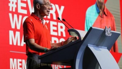 李显龙周六在新加坡职工总会的劳动节集会上，发表主旨演说。