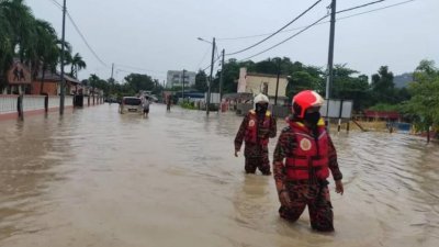 大马水利灌溉局耗资3200万令吉，分阶段解决峇县须汝河及柏斯莱常年面对的闪电水灾问题。