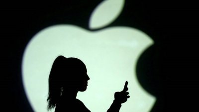 美国苹果（Apple）公司在官员要求下，在中国境内移除一个《可兰经》应用程序“Quran Majeed”。（图取自英国广播公司BBC）