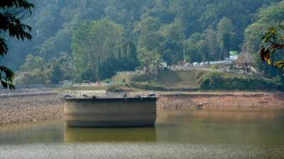 既然亚依淡水坝提升储水量无望，槟州政府就得寻找其他对策补充亚依淡水坝的储水量。