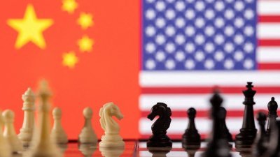 中国日前取消了3项中美两军的交流机制，但专家表示这不代表两军毫无接触，仍可透过热线和使馆沟通。（路透社示意图）