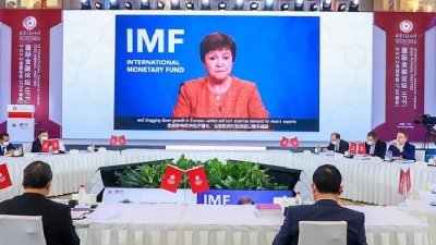 中国广州市举行的国际金融论坛2022全球年会周五开幕，IMF总裁格奥尔基耶娃透过视频致辞。（图取自网络）