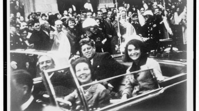 肯尼迪总统遭刺杀前夕拍摄的照片。（档案照）