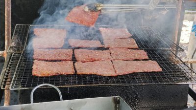 森州肉干供应商来自雪州、怡保及槟城，因此肉干市场不受影响。