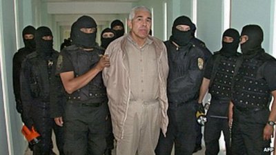 墨西哥毒枭金特罗被捕于墨西哥北部奇瓦瓦州。图为金特罗以往被捕的画面。（法新社档案照）