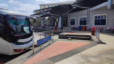 吉隆坡公共工程局已鉴定巴士总站的建筑结构，多个角落需展开维修工程。