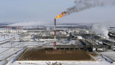 俄罗斯石油公司在西伯利亚城市克拉斯诺亚尔斯克拥有的油田。（图取自路透社档案照片）