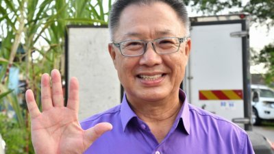 全民党副主席锺少云在优景镇州议席落败。