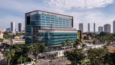 随著新翼大厦的启用，让槟榔医院的病床从原本的300张增加至600张，也成为槟州首间拥有600张病床的医院。