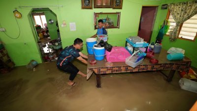 柔州水灾灾情持续恶化，古来与居銮县水灾灾黎人数持续攀升。
