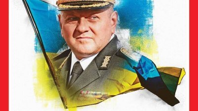 乌克兰武装部队总司令扎卢兹尼登上最新一期美国《时代》杂志10月号封面。（图取自《时代》杂志推特）