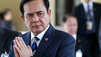 被停职的泰国首相巴育已被暂停职务近40天，泰国宪法院宣称周五下午，将对他任职满8年一案进行裁决。（图取自路透社）