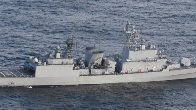 韩国海军“广开土大王”号驱逐舰。（图取自日本防卫部/路透社）