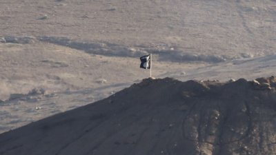 恐怖组织“伊斯兰国”（IS）的黑旗。（图取自路透社）