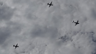 大马皇家空军进行一系列低飞技术演练，呼吁民众不必感到惊慌。