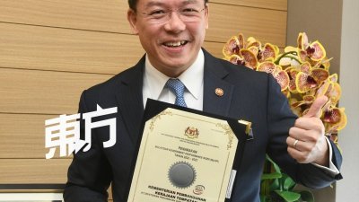 倪可敏表示，地政部这一年来创下很多新纪录，包括2023年马来西亚政府部门绩效指数 (MYGPI 2023)中，荣获亚军。