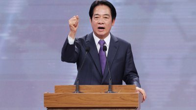 台湾民进党总统候选人赖清德，在周六的电视辩论会上发言。（图取自中央社）