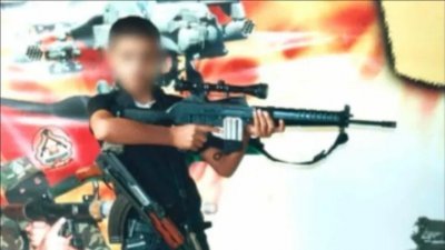 以色列国防军声称哈马斯和“伊斯兰圣战组织”正在利用男童为他们作战。（图取自以色列国防军发言人单位）