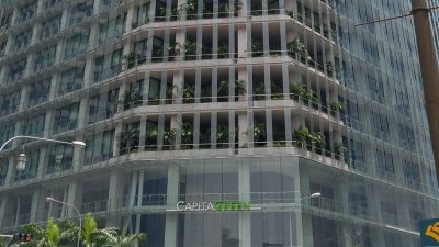 推特位于新加坡CapitaGreen大楼的亚太区总部被爆出因拖欠租金，员工一度被要求离开办公室。（图取自CapitaGreen面子书）
