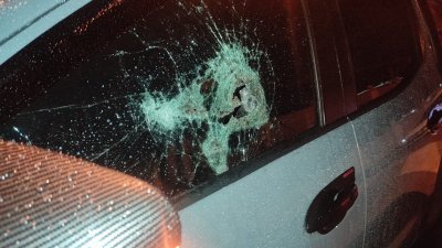 双溪大年在2周内已发生17宗车窗被砸偷窃案。