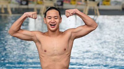 为了追逐2024年巴黎奥运会参赛资格的梦想，大马国家跳水选手贝特兰并不介意在作为运动员与学生之间需要做出很多牺牲。