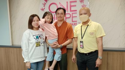 杨子晴所需的骨髓移植费35万令吉经已筹足，父母及主席蔡瑞豪非常感谢大众的捐助及祝福。
