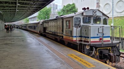 从7月30日开始，乘客将可以提前半年购买往返马新两地的地不佬短程火车（Tebrau Shuttle）车票。