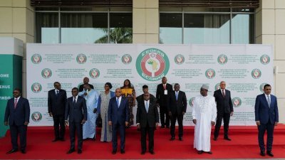 西非国家经济共同体（ECOWAS）领导人。（图取自路透社）