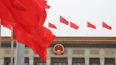 中国全国政协十四届一次会议，周六下午在北京人民大会堂举行闭幕会。（图取自中新社）