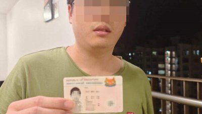 受害者上门找到青年拍下照片留证。