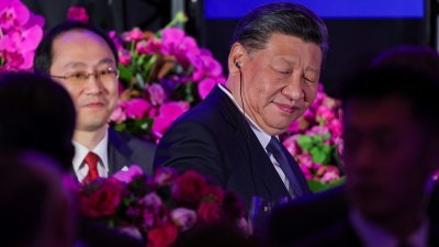 中国国家主席习近平在三藩市与美国企业界领袖晚宴，但却让企业高层主管无法感受他有心迎回外国投资。（图取自路透社）