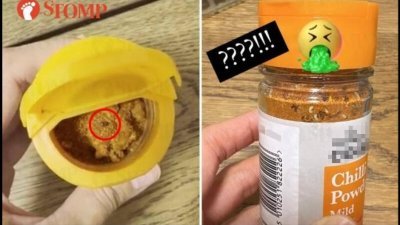 网民申诉，辣椒粉的罐子里惊现许多虫子。 （取自STOMP）