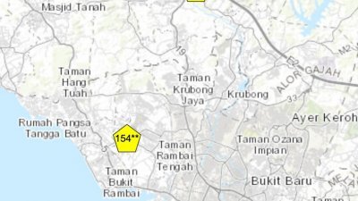 马六甲3个地区空气污染指数突破100点，其中武吉南眉突破154点。