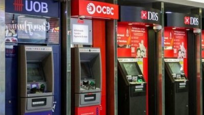 新加坡数家银行下个月推出各自版本的“资金锁”（money lock）功能，避免客户坠入骗局时户头被掏空。