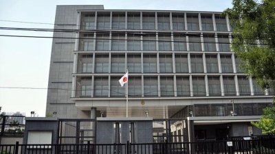 日本驻北京大使馆接获百万通骚扰电话。（图取自网络）