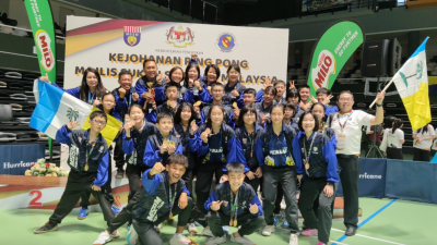 槟城学联乒乓队成功突破雪州的垄断，成功在“2023年全国中小学学联乒乓赛”获得4金、1银、5铜佳绩及总积分288，荣登赛会亚军。
