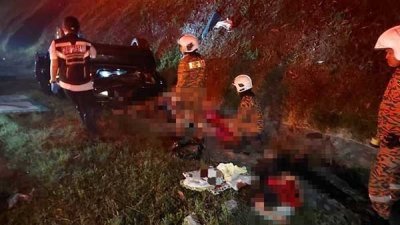 马赛地轿车翻覆后四轮朝天，车内6名伤者送院，一个半月大男婴最终因伤重不治。