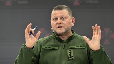 乌克兰武装部队总司令扎卢日内（图）据报与总统泽连斯基意见不合。（图：法新社档案照）