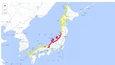 日本中部石川县1日下午发生规模7.4强震，当局发布海啸警报，预估海啸达5公尺。