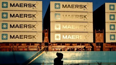 2023年9月14日在丹麦哥本哈根，国际航运巨头马士基（Maersk）航运集团的货柜。（图取自路透社档案照）