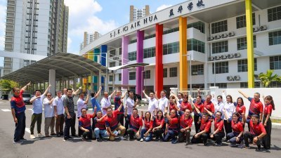槟岛益华小学正式迁校！3月11日正式在新港的新校园开课，在2024/2025学年首先迎来79名学生开学。