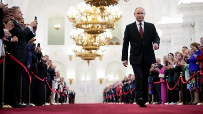普京周二在俄罗斯莫斯科克里姆林宫，举行新一届总统任期的就职典礼。（图取自法新社）