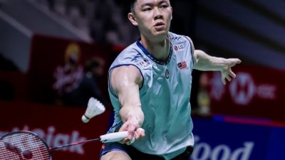 李梓嘉与家人闹上法庭  案件先进入调解程序