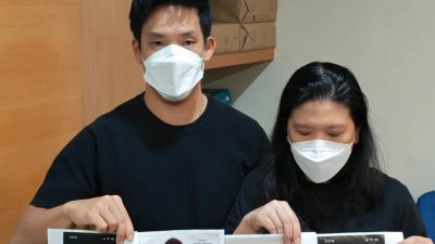 父亲不仅向姐弟借钱高达60万令吉，还欠高利贷，如今姐弟两人需要承受来自阿窿的死亡恐吓。